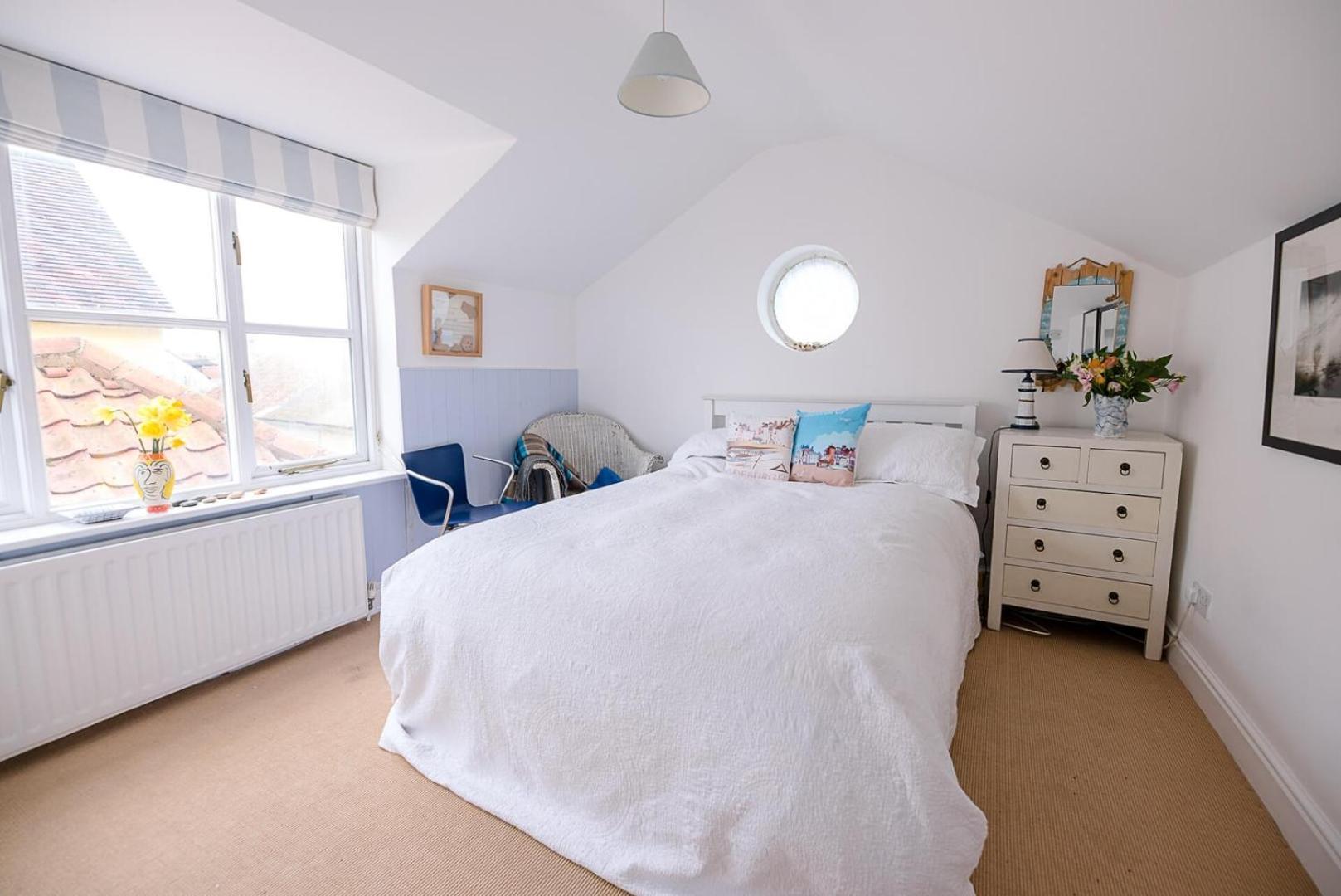 Art Cottage, Sunny Seaside In Holiday home Aldeburgh