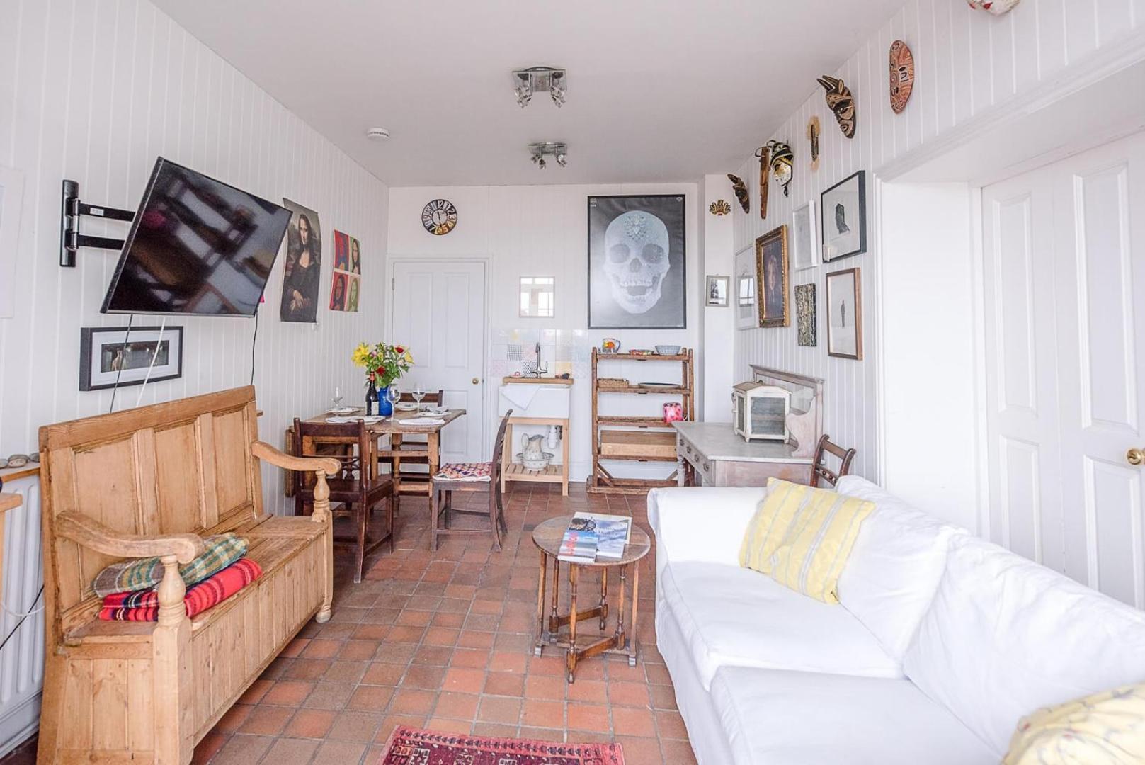 Art Cottage, Sunny Seaside In * Aldeburgh