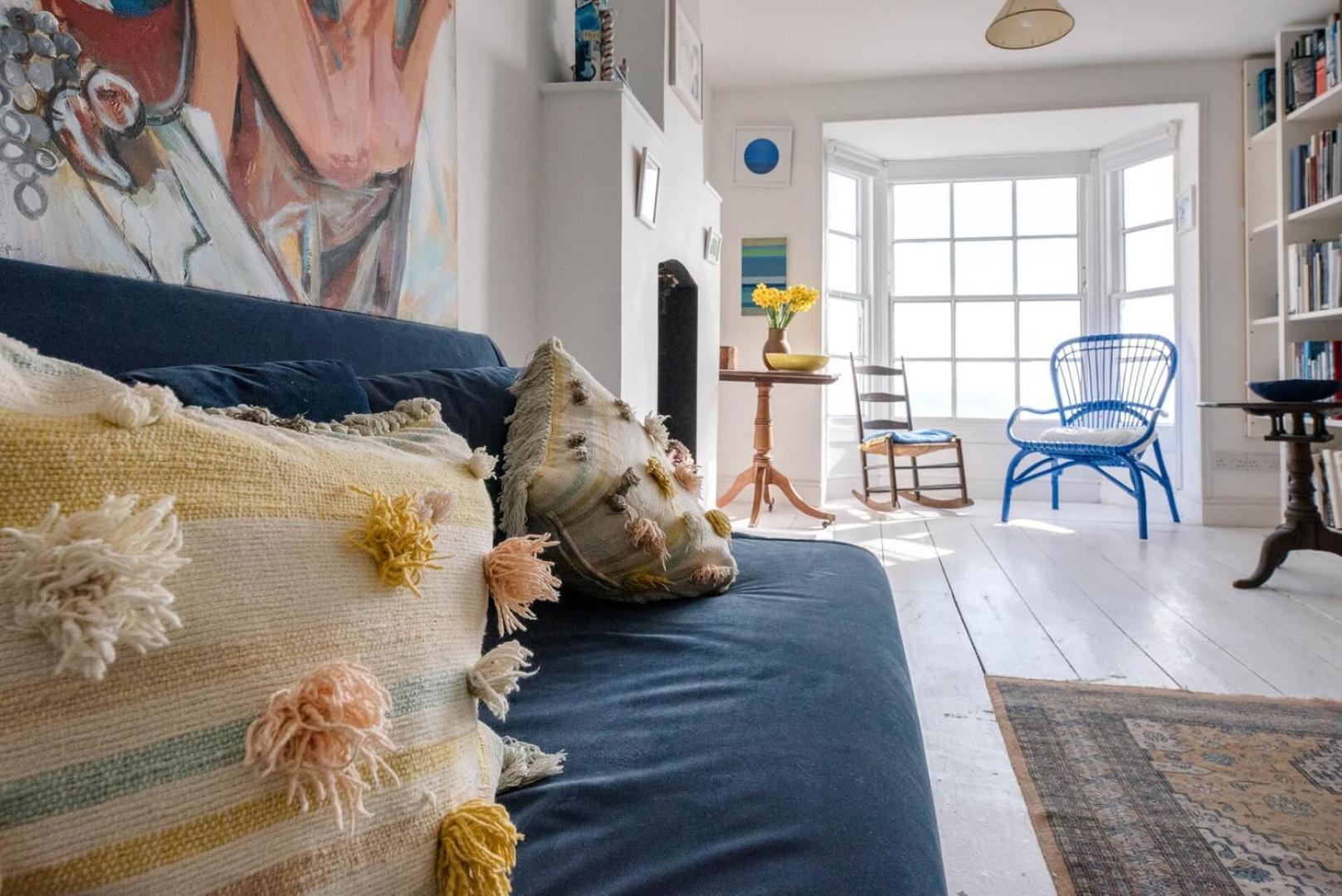 Art Cottage, Sunny Seaside In Holiday home
